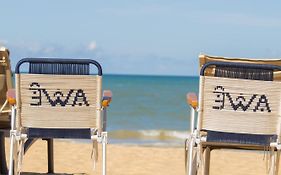 AWÊ Villa Boutique&Beach Club
